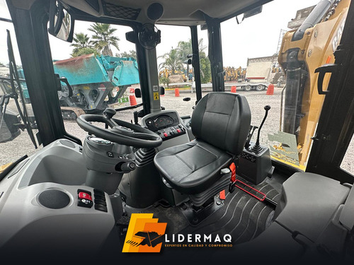 Retroexcavadora 424 Cat 2023 Eco3946