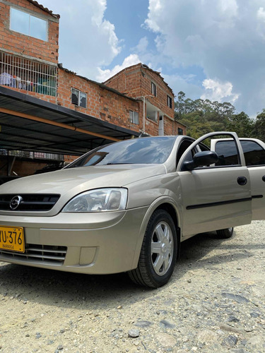 Chevrolet Corsa 1.4 L Evolution 5 p