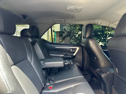 Toyota Fortuner SW4 2.7L