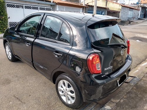 Imagem 6 de 13 de Nissan March 2017 1.6 16v Sv Aut. 5p