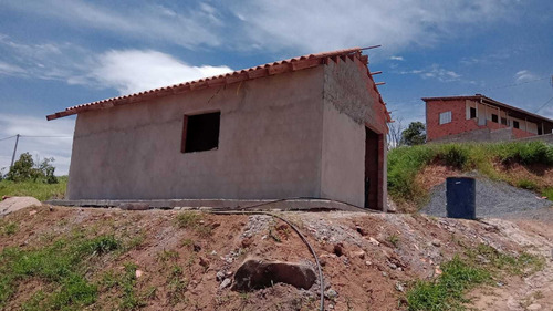 Imagem 4 de 12 de A/f Edícula Com Piscina Entregue Até Fevereiro