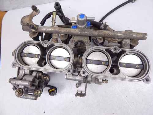 Cuerpo De Aceleracion De Yamaha R1 2004 Y 2005 Inyeccion Inb (Usado)