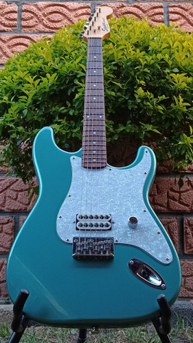 Guitarra Electrica Squier  Tom Delonge  Custom