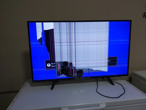 Smart Tv 43 Philips (broken Screen)