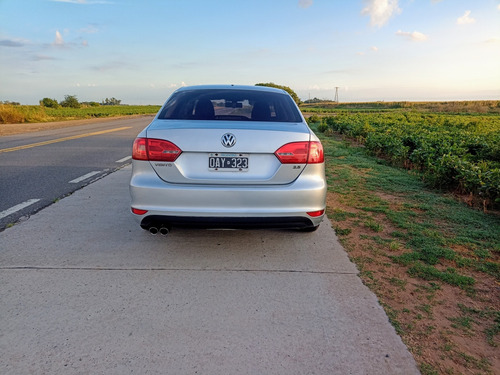 Volkswagen Vento 2.5 Advance Plus 170cv