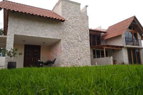 Imagen 24 de 25 de Casa Amueblada Con 3 Niveles En Renta A 25 Minutos De Santa Fe.