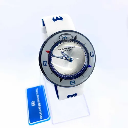 Reloj technomarine con agua adentro deals