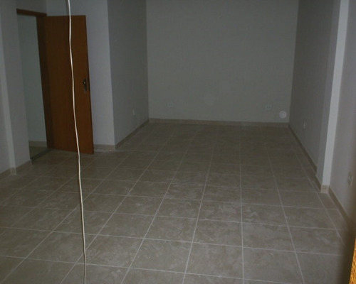 Imagem 9 de 10 de Salas Comerciais Com Aproximadamente 40m² No Centro Itaboraí - 211 - 34801111