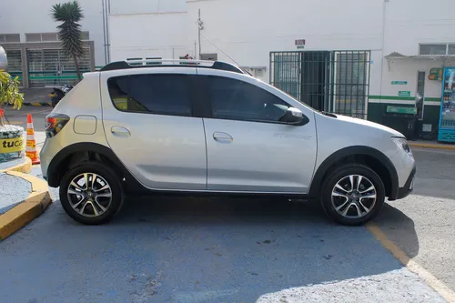 Renault Stepway 1.6 Intens