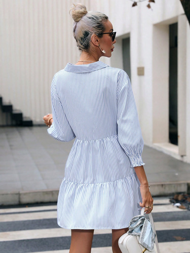 Vestido Smock Con Estampado De Rayas Bajo Con Fruncido