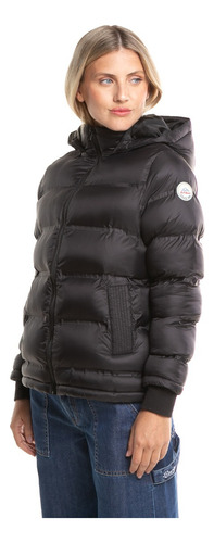 Campera De Abrigo Rusty Pop Scene Negra Mujer