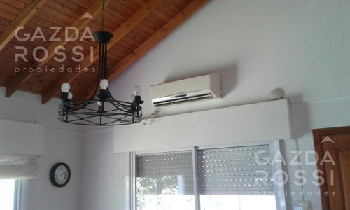 Propiedad A La Venta Apta Crédito Hipotecario En Barrio Malibú.