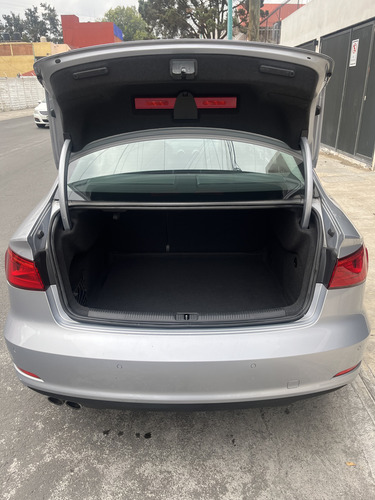 Audi A3 1.8 Attraction Plus At