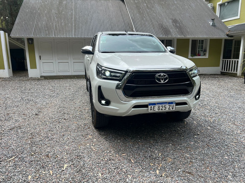 Toyota Hilux Pick-up 2.8 Cd Srv 204cv 4x4 At