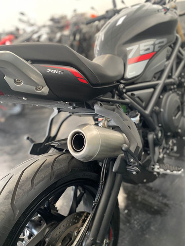 Benelli 752s 2022