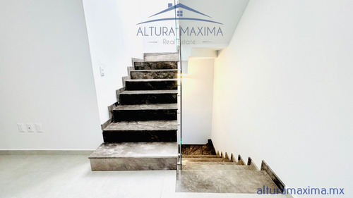 Casa Nueva En Venta Solares Zona Real Zapopan