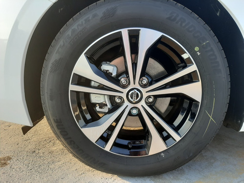 Imagen 9 de 14 de Nissan Sentra Advance Tm