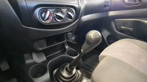 Nissan Np300 Chasis 2.5l V4 2016
