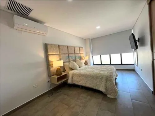 Venta Edificio En Laureles Ideal Para Airbnb, Con Suites Y Terraza
