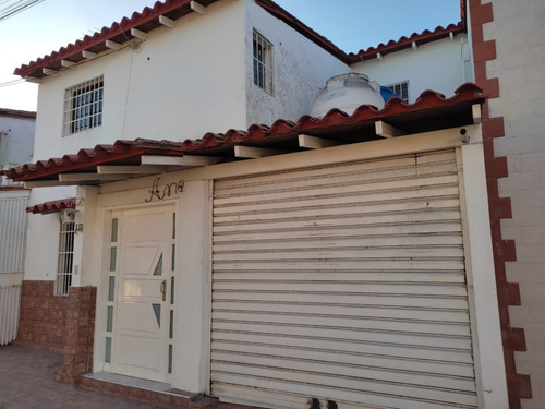 Imagen 1 de 25 de Townhouse En Venta En Llano Alto Mv