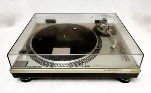 Tornamesa Technics Sl-1200mkii Con Tapa -tpc (Usado)