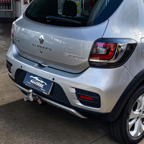 Imagem 8 de 15 de Renault Sandero Stepway 1.6 Prata 2017