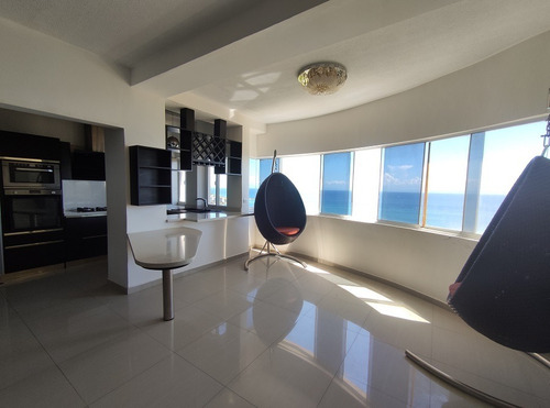 Imagen 3 de 12 de Hermoso Apartamento En Pampatar Con Vista Al Mar