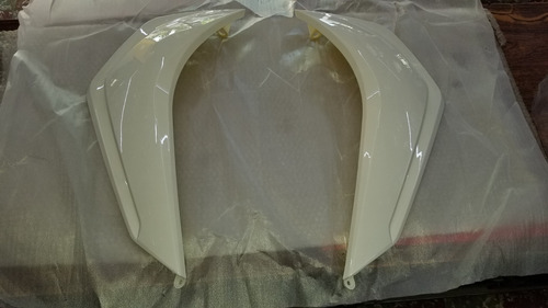 Juego Cubre Piernas Exterior Honda Wave 110s Blanco-2r