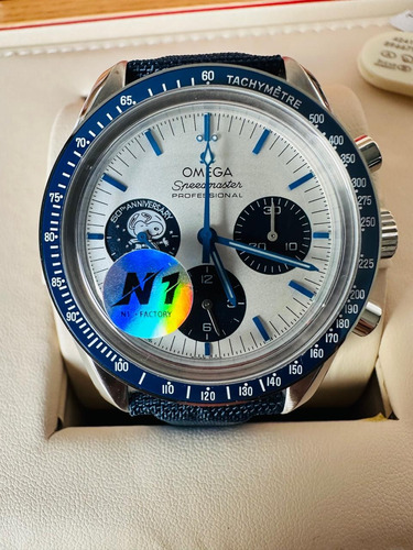 Reloj Pulsera Snoopy Cohete Cuerda Movimiento Suizo Azul Azul Blanco