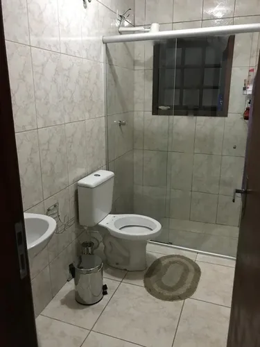 02 Casas Com 3 Quartos Cada. Garagem Coberta E Portão Auto.