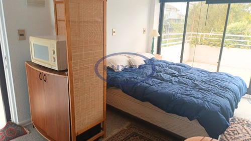 Departamento Amoblado En Sector De Reñaca A Pasos De Todo