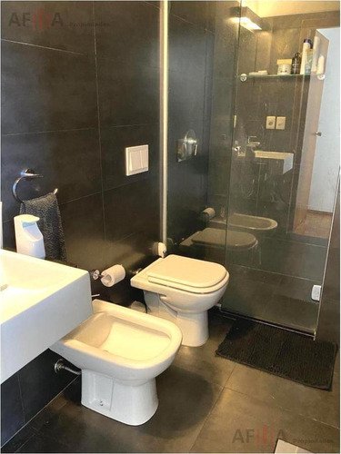 Venta De Apartamento De Dos Dormitorios Penthouse En Punta Carretas Montevideo