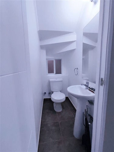 Casa En Venta De 3 Dormitorios En Puerto Varas