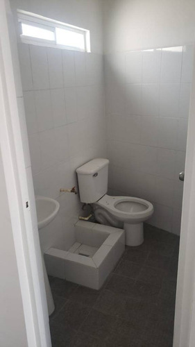 Imagen 5 de 5 de Renta De Local En Villa Del Carmen Plaza El Jaral Planta Baja