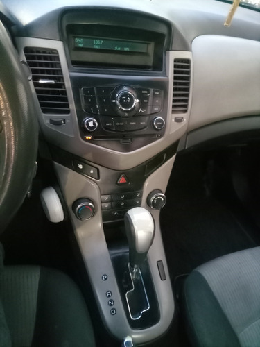 Chevrolet Cruze 1.8 A Ls Aa Cd Mp3 R-16 At