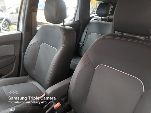 Imagen 18 de 23 de Renault Duster Intense Vision Cvt (precio Especial + Regalo)
