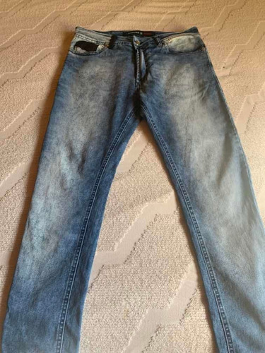 Jean De Hombre Slim Fit Talle 42 (32)