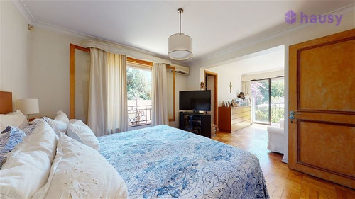 Casa En Venta De 3 Dorm. En La Reina
