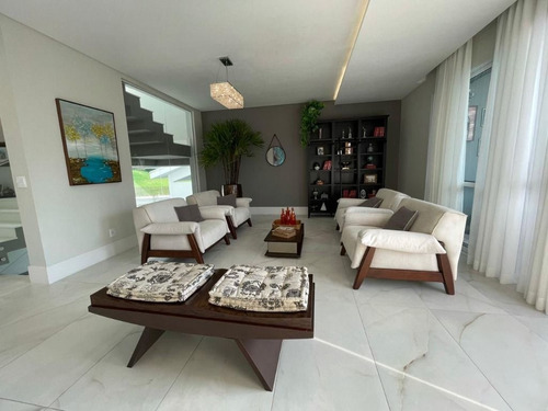 Imagem 4 de 24 de Av. Das Arapongas, 1265 - Ariribá, Balneário Camboriú. Casa À Venda No Condomínio Haras Rio Do Ouro, 570m², 4 Suítes, Piscina,churrasqueira E 4 Vagas - Ca0669