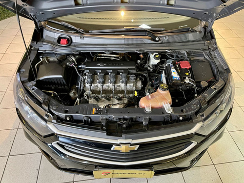 Chevrolet Onix 1.4 MPFI ADVANTAGE 8V FLEX 4P AUTOMÁTICO