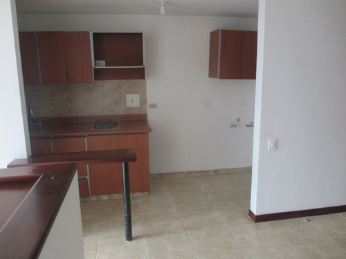 Apartaestudio En Arriendo En Palogrande/manizales (20708).