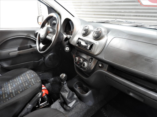 Imagem 9 de 12 de Fiat Uno Vivace 1.0 8v (flex) 4p Flex Manual