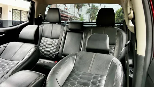 Nissan Frontier 2.5 LE DIESEL AUTOMÁTICA 4x4 FULL EQUIPO 2022