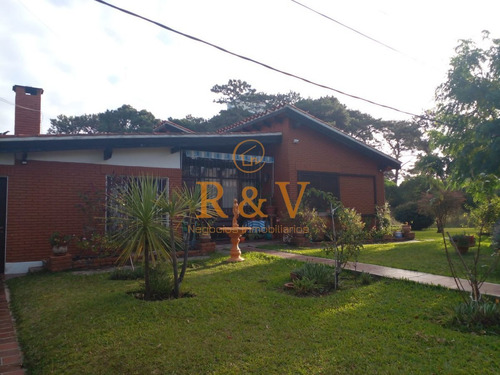 Imagen 7 de 10 de Casa De 3 Dormitorios Y 2 Baños En Venta