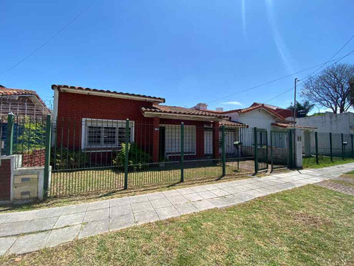 Chalet En Venta En Barrio Parque