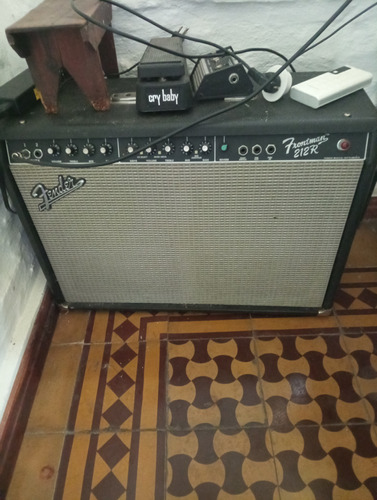 Amplificador Frontman 212r Funciona Perfecto Y Con Ruidos