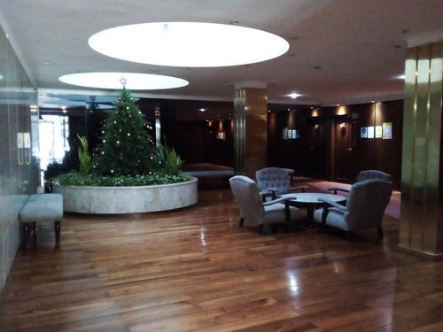 Imagen 3 de 15 de Departamento En Venta De Dos Dormitorios Y Dependencia A Nuevo En Belgrano