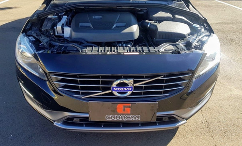 Volvo V60 2.0 T5 Momentum Turbo Gasolina 4p Automático