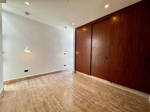 Casa En Venta De 4 Recamaras En Privada Ubicada En Xcanatun