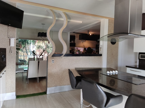 Imagen 14 de 23 de Quinta De Una Planta Estilo Contemporaneo En Conjunto Privado. Planta Electrica 100 %, Pozo, Tanque, Piscina, Terrazas, Jardines. La Cumaca San Diego